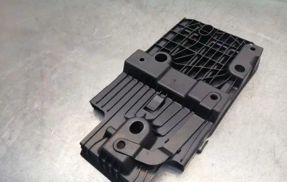 Volvo XC90 Battery tray 31688220