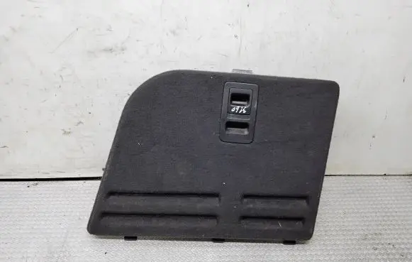 Trunk/boot side trim panel