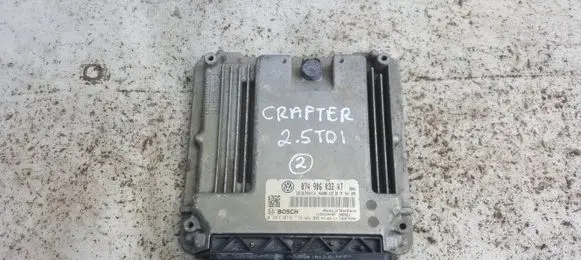 Volkswagen Crafter Engine control unit/module 074906032AT 0281014133