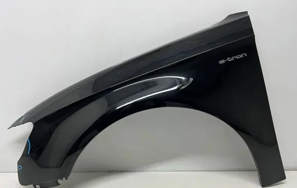 Audi A3 S3 8V Fender 8V0821467E