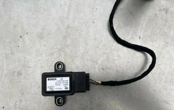 BMW 3 E90 E91 ESP acceleration yaw rate sensor 6753694 0265005248