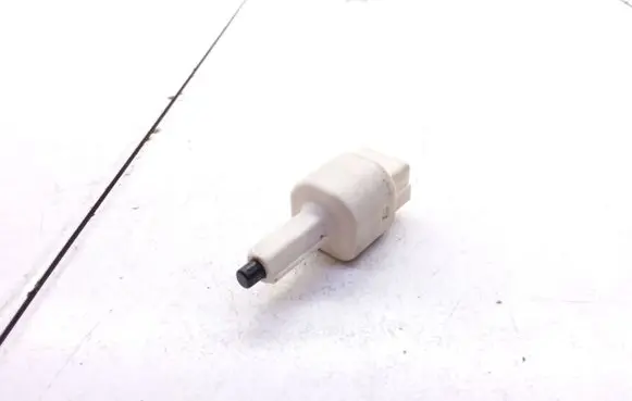Toyota Corolla Verso AR10 Brake pedal sensor switch