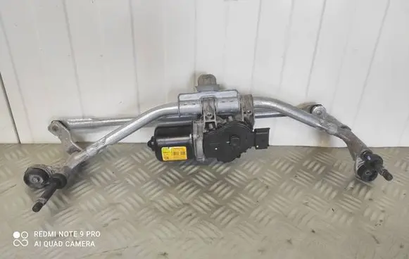 Toyota ProAce City Front wiper linkage and motor 9816558880