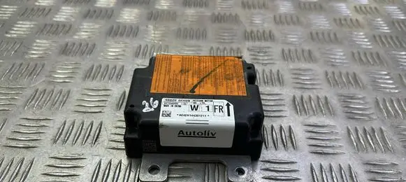Nissan Qashqai Airbag control unit/module 988204EH0B 627260200