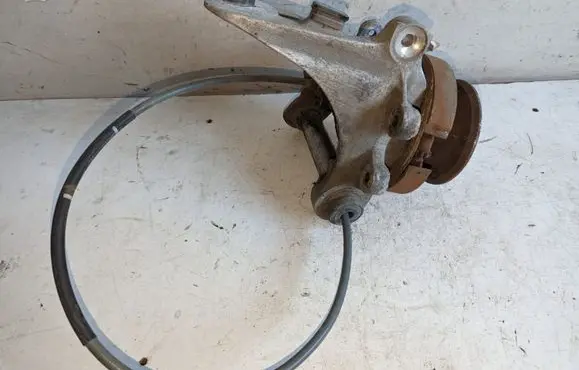 BMW 5 E60 E61 Rear wheel hub