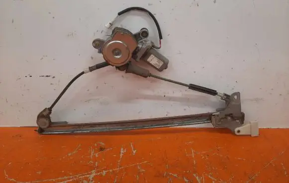 Opel Agila A Front door window regulator with motor 09215911