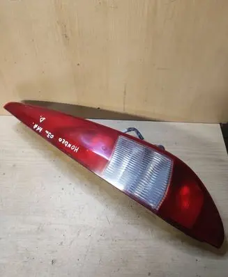 Ford Mondeo Mk III Rear/tail lights 1S7113404C