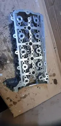 Jaguar XE Engine head PBG4D36090AC