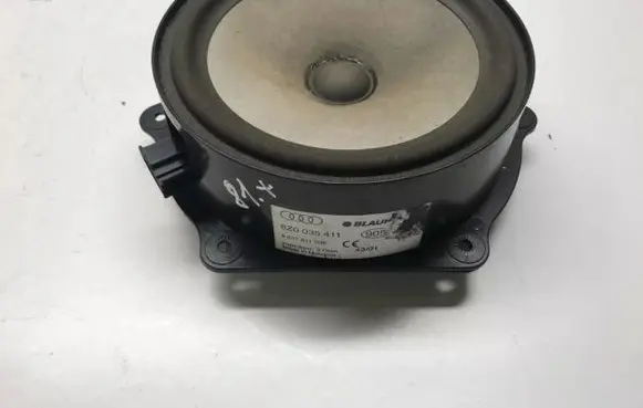 Audi A2 Front door speaker 8Z0035411