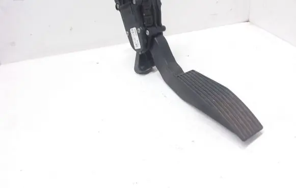Opel Signum Accelerator throttle pedal 9186724