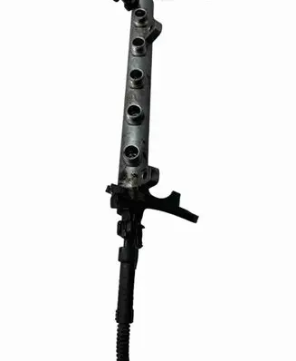 Nissan Qashqai+2 Fuel main line pipe 175216420R