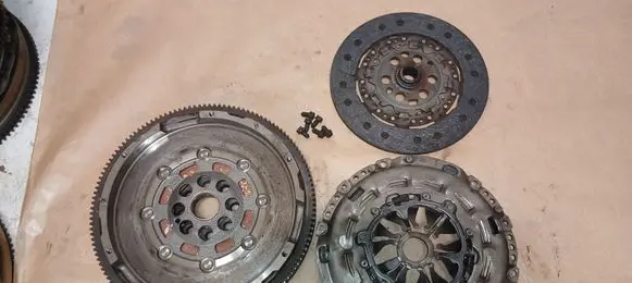 Audi TT TTS Mk2 Clutch set kit 06J141031E 121023021021