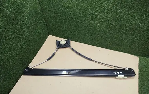 Man TGE 1gen Front door electric window regulator 7C0837462A