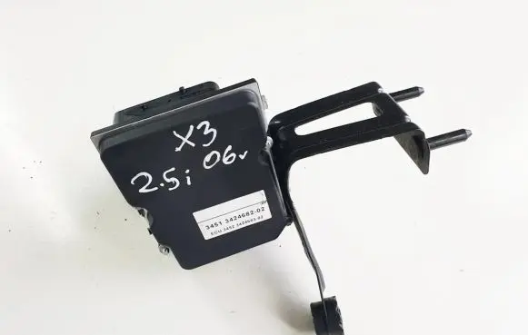 BMW X3 E83 ABS Pump