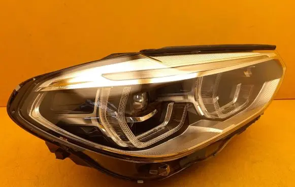 BMW X3 G01 Headlight/headlamp 8739654
