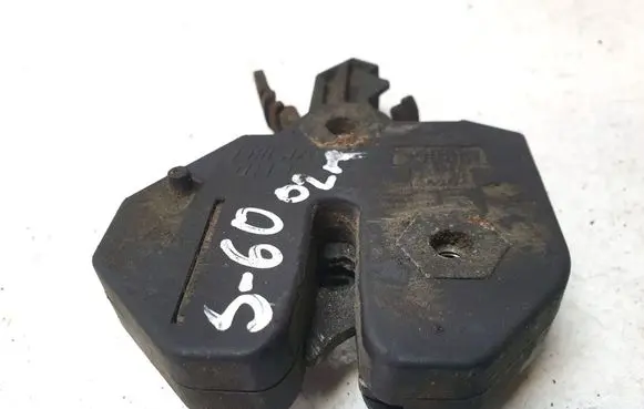 Volvo S60 Engine bonnet (hood) release handle 