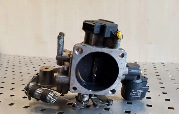 Opel Frontera A Throttle valve 0280122001 0280140548