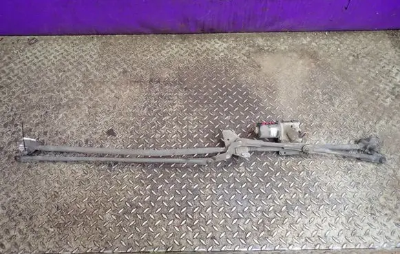 Peugeot 307 CC Front wiper linkage and motor 