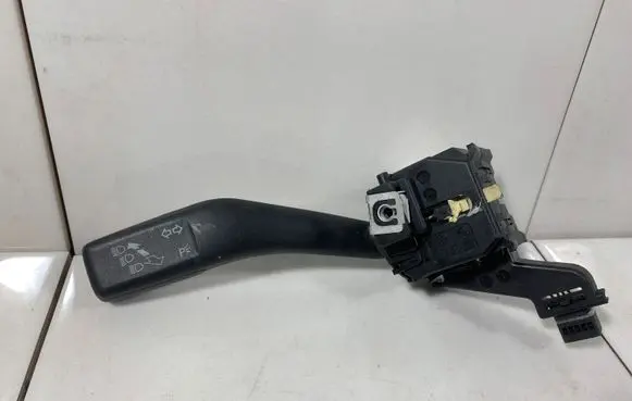 Skoda Octavia Mk2 (1Z) Indicator stalk 1K0953513E