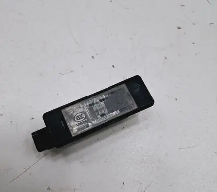Peugeot 208 Number plate light