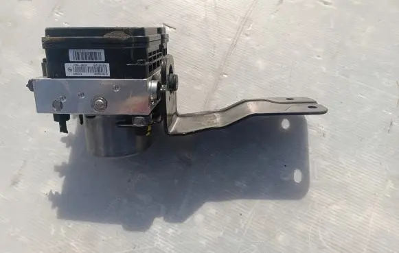 KIA Pro Cee'd III ABS Pump 6158943200