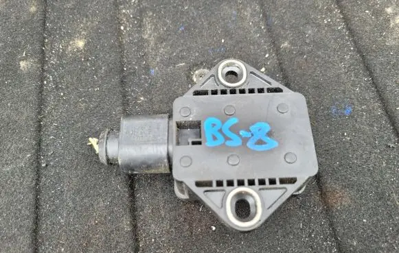 Audi A4 S4 B6 8E 8H ESP acceleration yaw rate sensor 8E0907637A