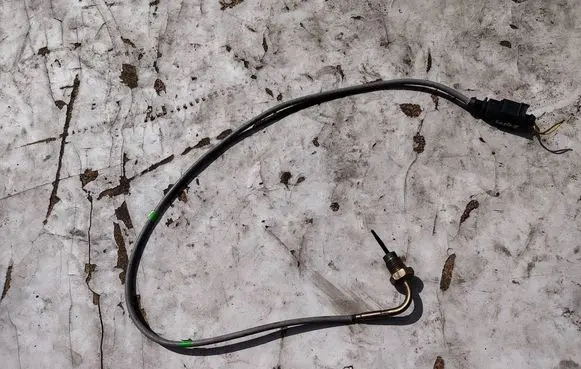 Volkswagen Golf VII Exhaust gas pressure sensor