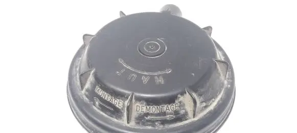 Renault 19 Headlight/headlamp dust cover 600386120