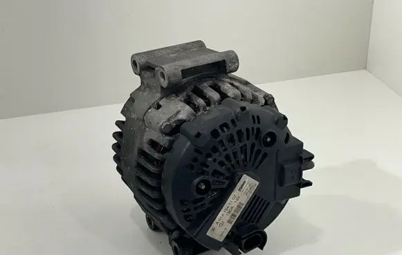 Mercedes-Benz C W204 Generator/alternator A0141541102
