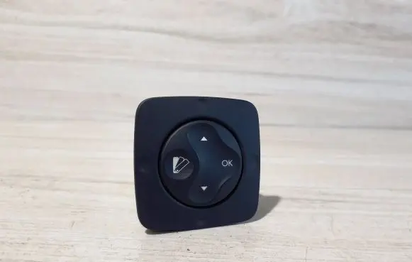 Other switches/knobs/shifts