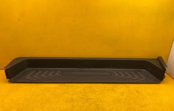 Rear sill trim cover