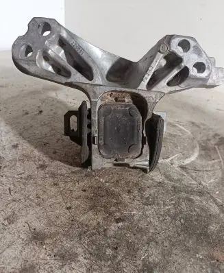 Peugeot 407 Engine mount bracket 326B95