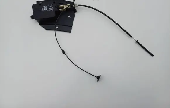 BMW 7 E38 Fuel tank cap lock motor 8352168 67.11-8352168