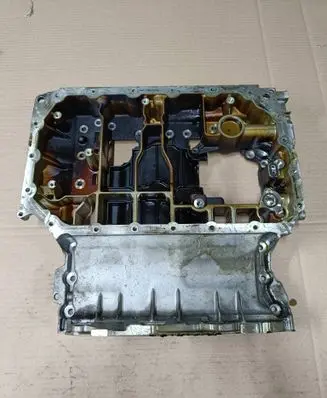 Porsche Cayenne (92A) Oil sump 06E103603AL 06E103603K