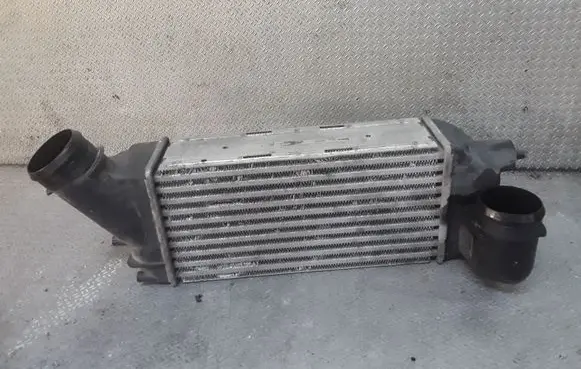 Citroen C4 Grand Picasso Intercooler radiator 9656525880