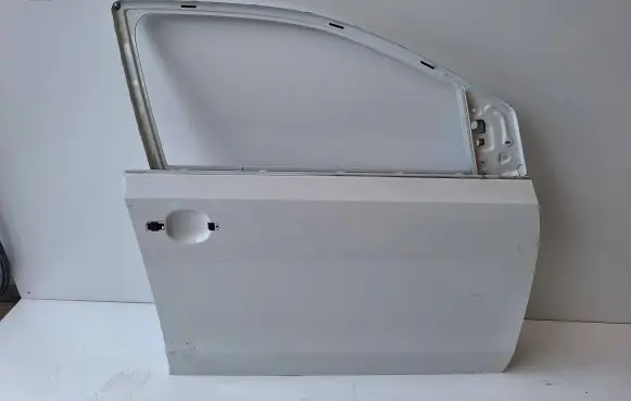 Volkswagen Up Front door 1S4831312F