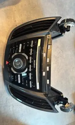 Ford C-MAX II Radio/CD/DVD/GPS head unit AM5T18C815TH