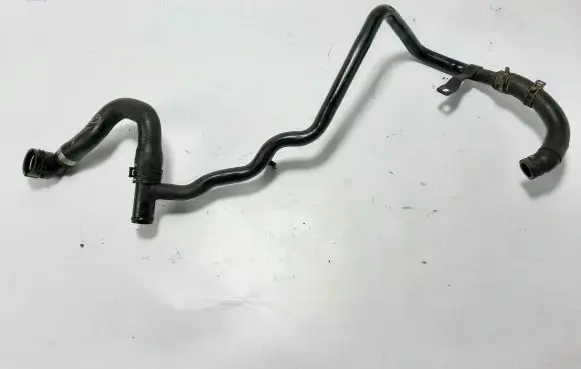 Volkswagen Golf VII Engine coolant pipe/hose 5Q0122073BK
