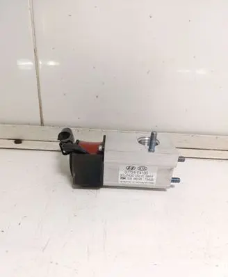 KIA Soul Air conditioning (A/C) expansion valve 97724E4100