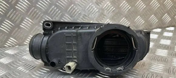Jaguar XJ X351 Air intake hose/pipe 4R806K770AE