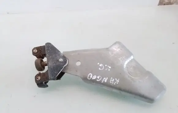 Renault Kangoo I Sliding door lower roller guide/hinge 