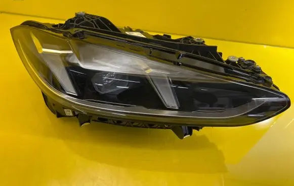 BMW 4 G22 G23 G24 G26 Headlight/headlamp 5A3B2F8-06
