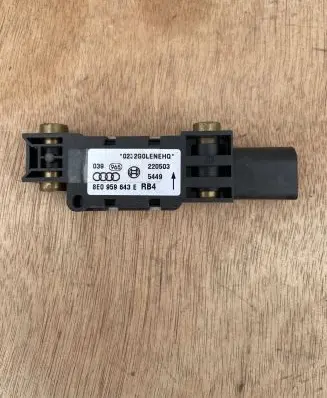 Audi A6 S6 C5 4B Airbag deployment crash/impact sensor 8E0959643E 2205035449