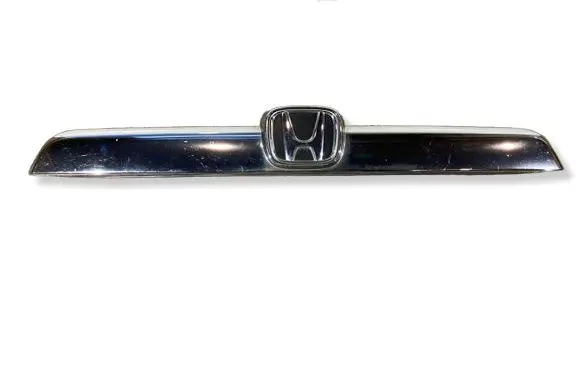 Honda CR-V Trunk door license plate light bar 74890SWW