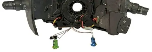 Renault Clio III Indicator stalk 88102001 88103009