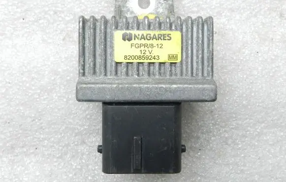Nissan Qashqai+2 Glow plug pre-heat relay 11067JD50C 8200859243