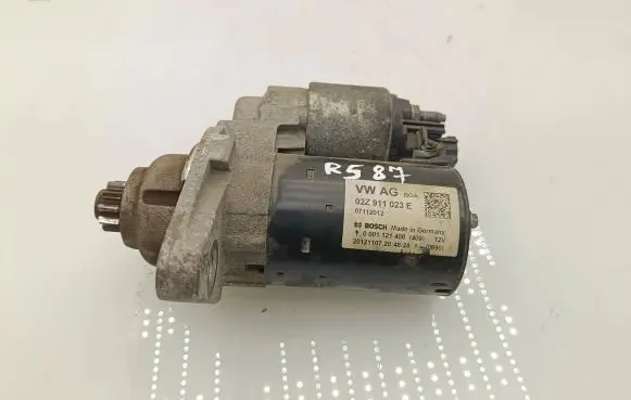 Volkswagen PASSAT B7 Starter motor 02Z911023E 07112012 0001121408