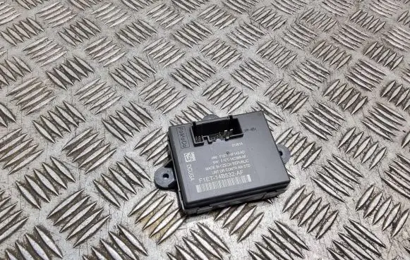 Ford C-MAX II Door control unit/module F1ET14B532AF