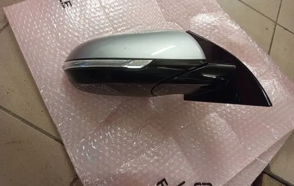 KIA Niro Front door electric wing mirror 87620G57004S 1C101057