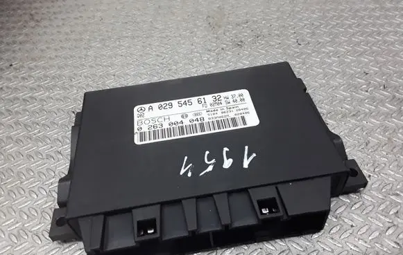 Mercedes-Benz S W220 Parking PDC control unit/module A0295456132